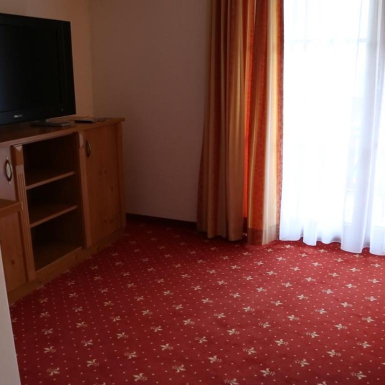 Kurhotel Falter - Deluxe Doppelzimmer mit Balkon - 4