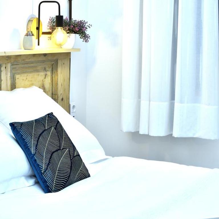 Hostal Girona - Single Room - 5