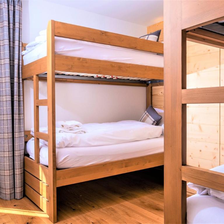 Chalet Les Rahâs by Mrs Miggins - Superior Apartment mit Whirlpool - 9