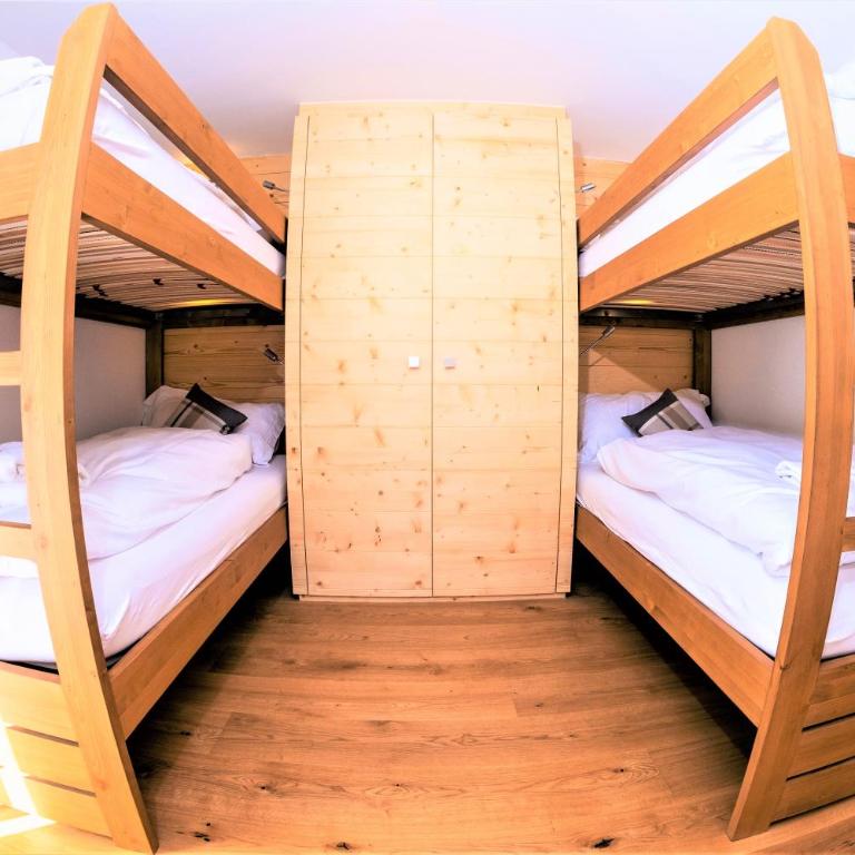 Chalet Les Rahâs by Mrs Miggins - Superior Apartment mit Whirlpool - 13