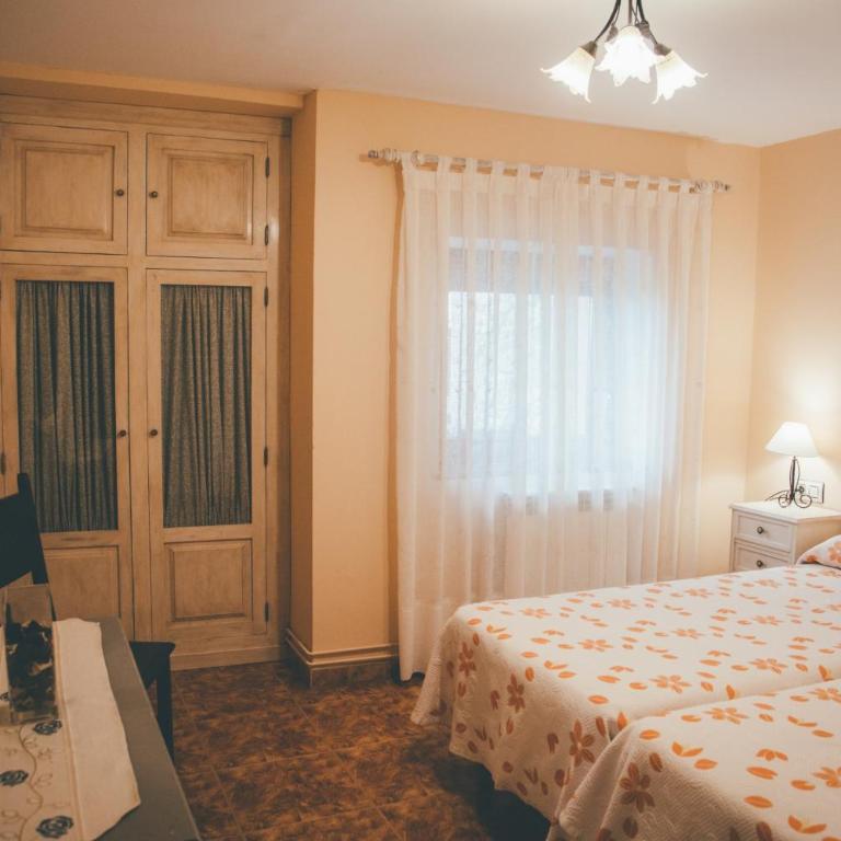 El Requexu, apartamentos a 900 m de la playa de Poo AR-0474-AS - Three-Bedroom Apartment (4-6 Adults) - 9