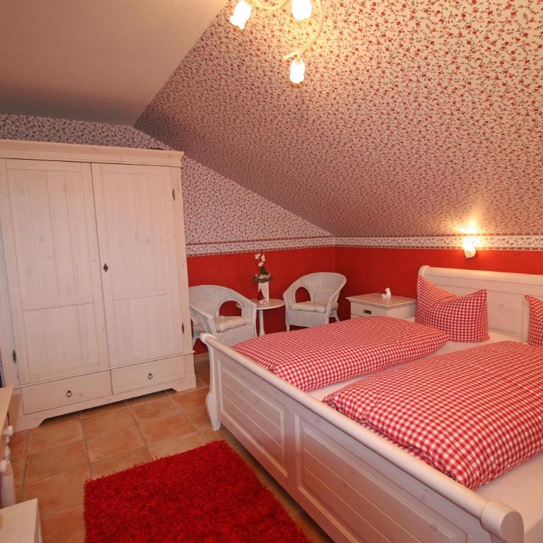 Komfort-Fewo "Allgäublick" - im südlichen Kurviertel nahe Therme, Wiesen - Bergbahnen unlimited Mai-Nov - Apartment mit 3 Schlafzimmern - 13