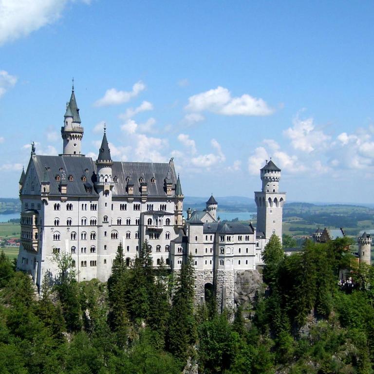 Komfort-Fewo "Allgäublick" - im südlichen Kurviertel nahe Therme, Wiesen - Bergbahnen unlimited Mai-Nov - Apartment mit 3 Schlafzimmern - 36