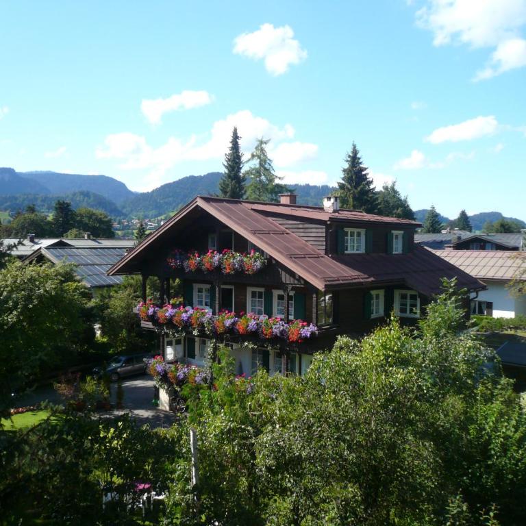 Komfort-Fewo "Allgäublick" - im südlichen Kurviertel nahe Therme, Wiesen - Bergbahnen unlimited Mai-Nov - Apartment mit 3 Schlafzimmern - 18