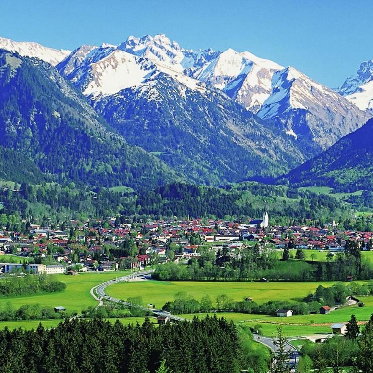 Komfort-Fewo "Allgäublick" - im südlichen Kurviertel nahe Therme, Wiesen - Bergbahnen unlimited Mai-Nov - Apartment mit 3 Schlafzimmern - 26