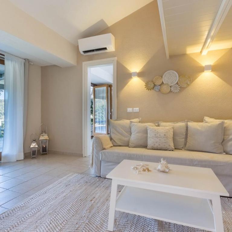 Villa Luna - Vacanza a Villasimius vicino alle spiagge più rinomate della costa - Two-Bedroom Villa - 2