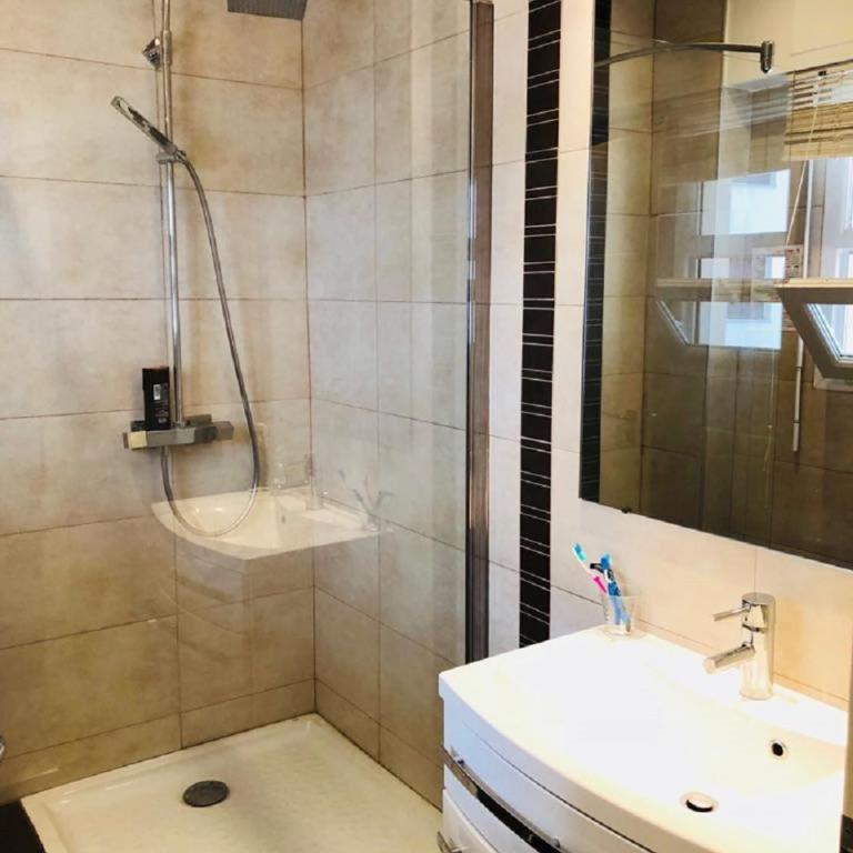 Ô Palais des Iles Two Bedroom Cannes - Appartement 2 Chambres - 16