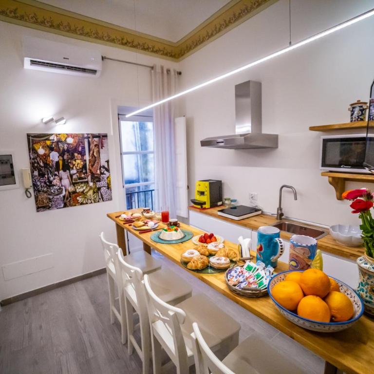 B&B Opera dei Pupi - Deluxe Double Room with Balcony - 16