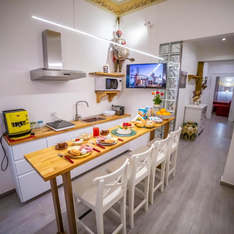B&B Opera dei Pupi - Deluxe Double Room with Balcony - 22