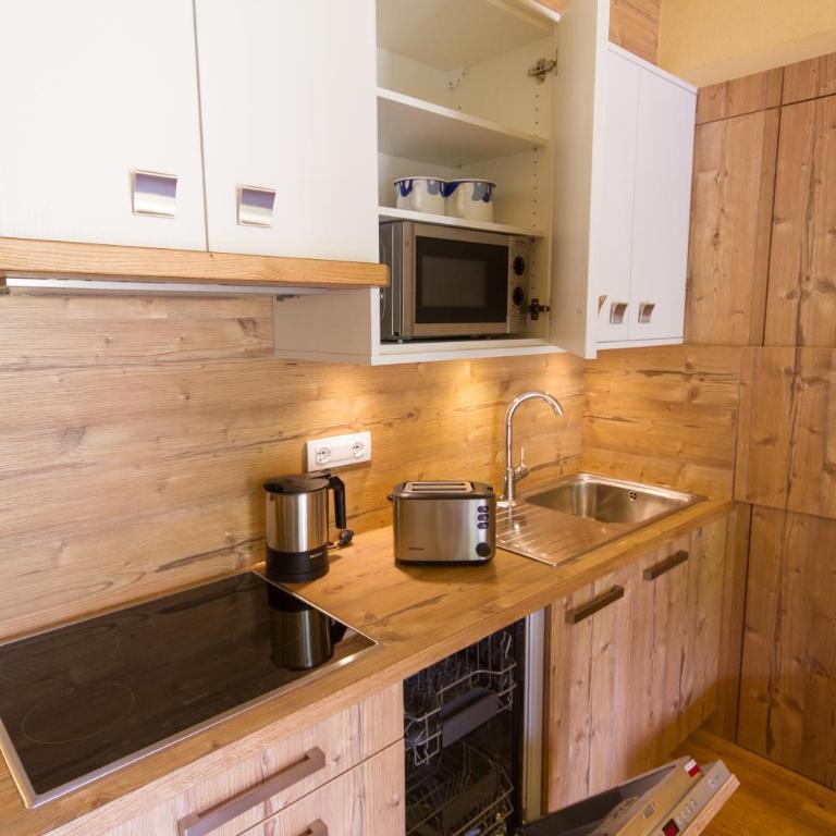 Ferienwohnung & Spa Access Zimmerhofer - Apartment mit 2 Schlafzimmern und Balkon - 4