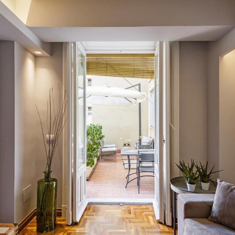 Ferrini Home - Residence 150 - Apartment with Terrace - 1