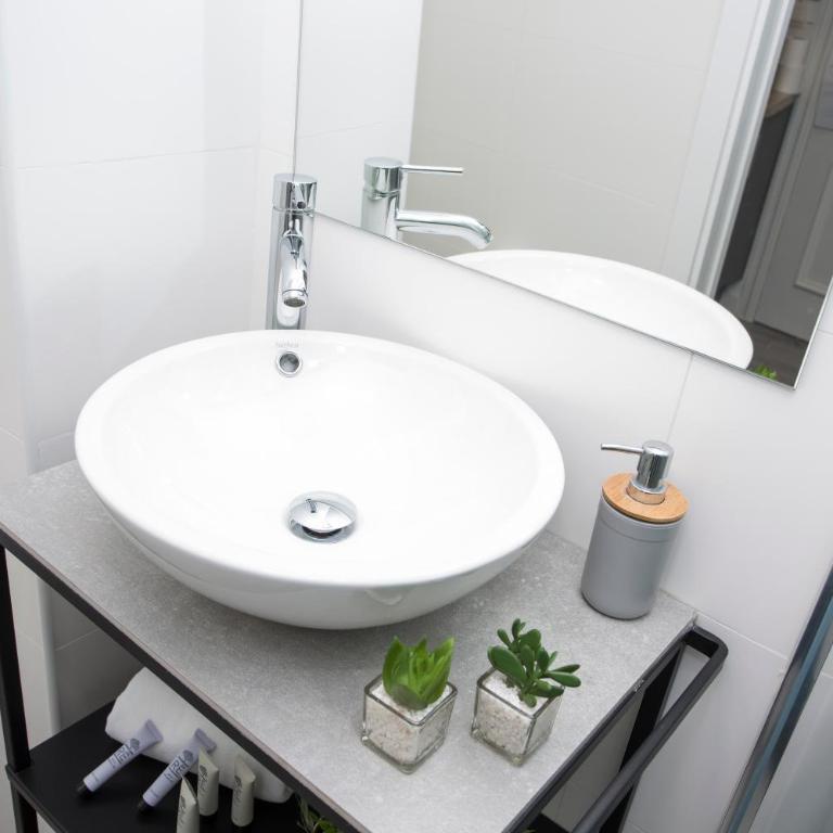 Poeta Llombart Apartment - Studio - 3