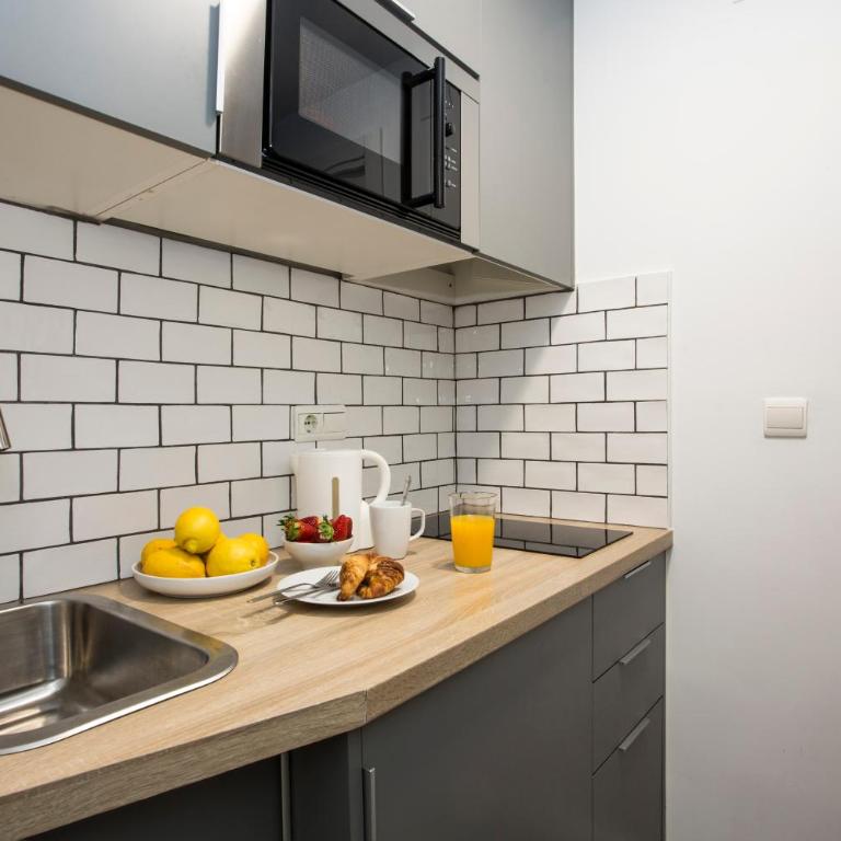 Poeta Llombart Apartment - Studio - 7