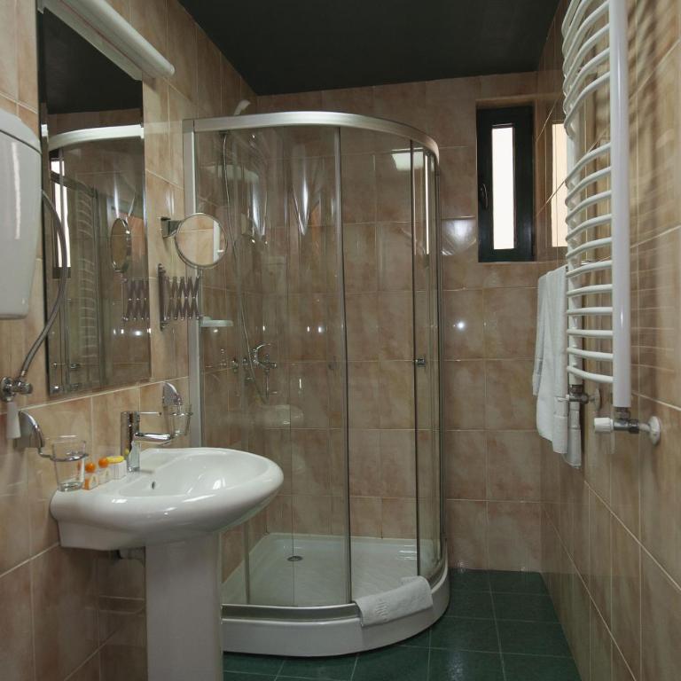 Hotel Kerber - Standard Twin/Double Room - 16