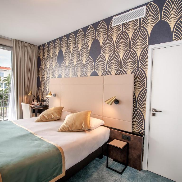 Best Western Journel Hôtel Antibes-Juan-les-Pins - Chambre Lit Queen-Size Confort avec Balcon - 3