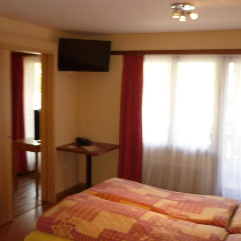 Hotel Europa Guest House - kein Personenaufzug - no elevator - Familienzimmer - 7