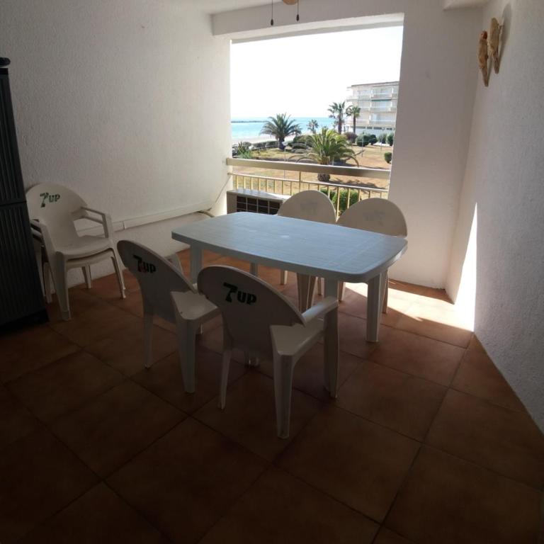 Fantástico Apartamento 1ª Línea de Playa - Apartamento - 16