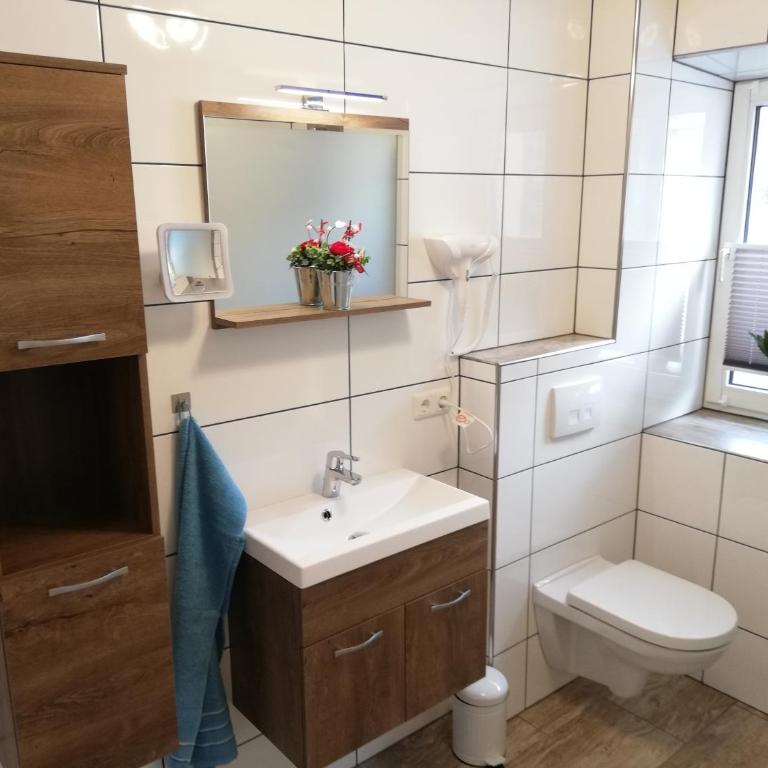 Berg & See Appartements - Apartment mit 2 Schlafzimmern und Terrasse - 9
