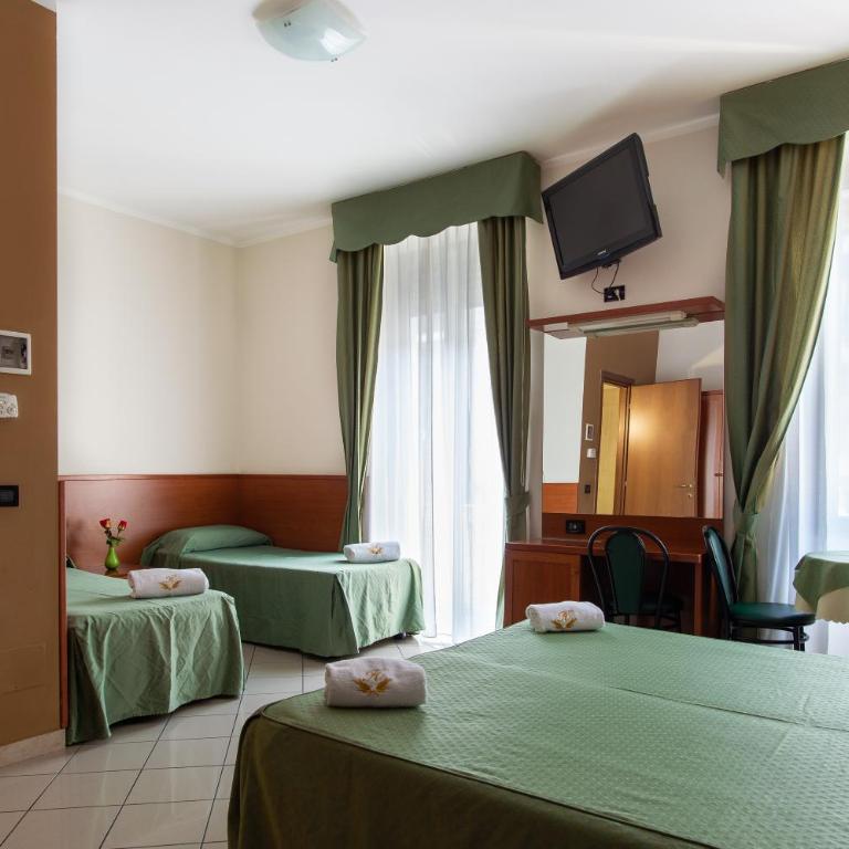HD Hotel - Camera Quadrupla - 1