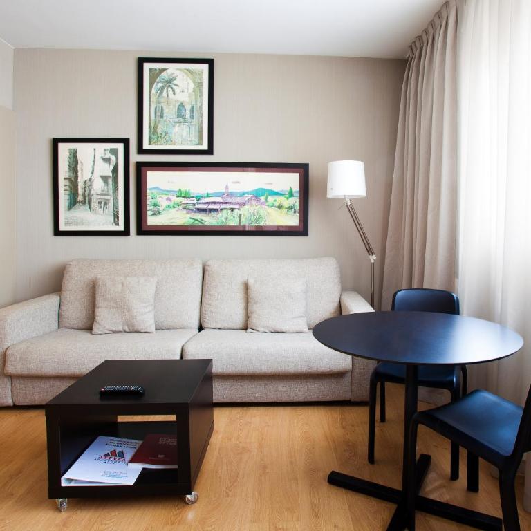 Aparthotel Atenea Barcelona - Premium Double or Twin Room - 3