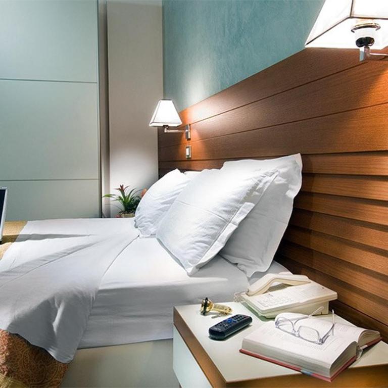 Hotel Margareth - Double or Twin Room with Partial Sea View - 32