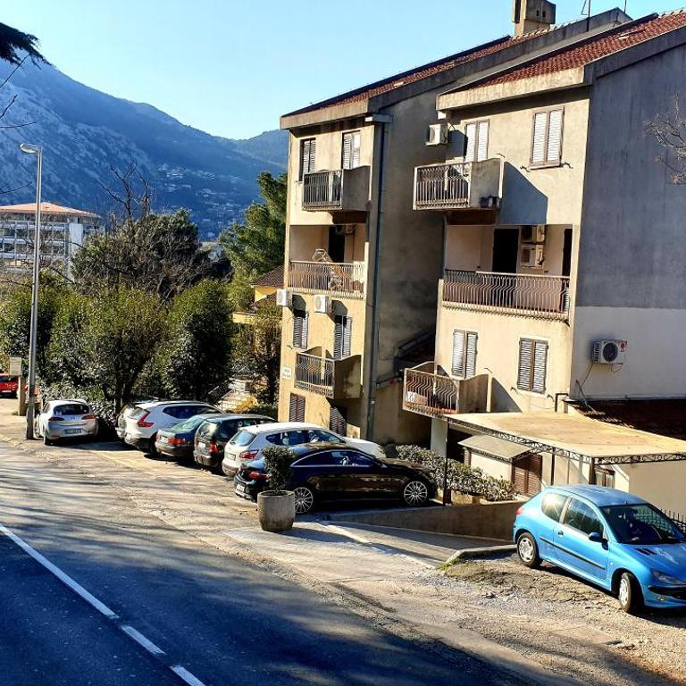 La Vida Kotor - One-Bedroom Apartment - 34