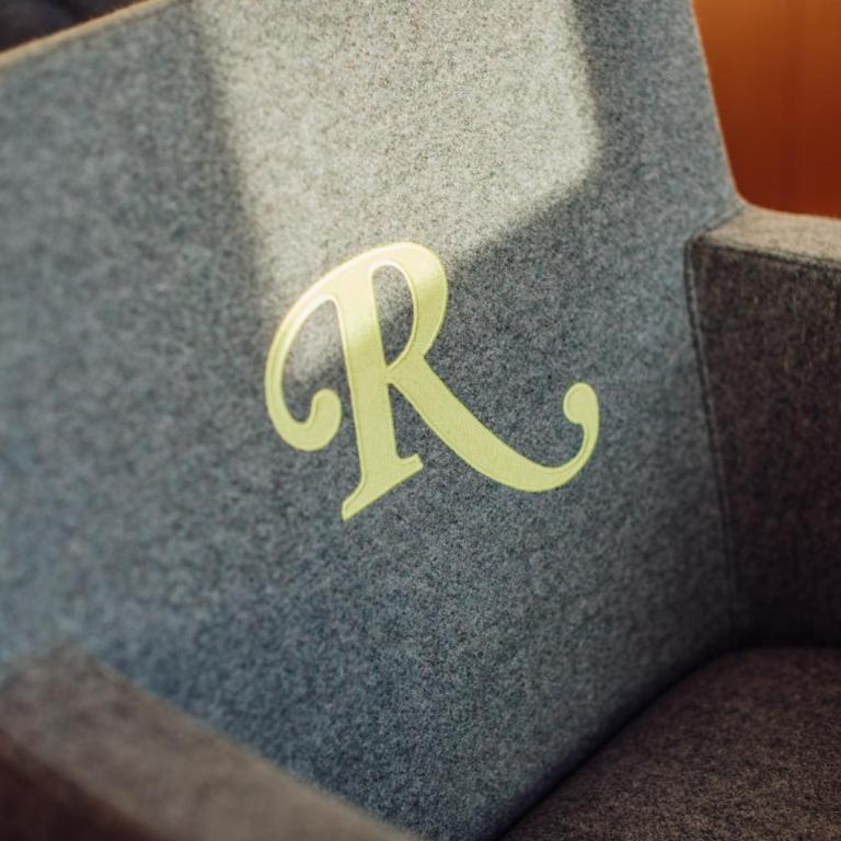 Hotel Rösslhof 4 Star Superior - Doppelzimmer Süd - 10