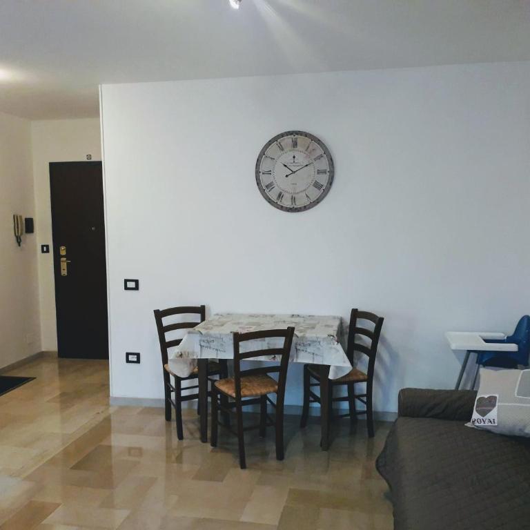 Casa della nonna per voi parcheggio gratuito condizionatore portatile CIR 0052 - Appartamento con 1 Camera da Letto - 2