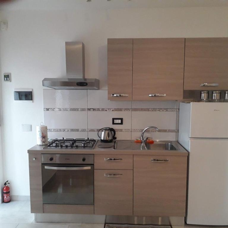 Casa della nonna per voi parcheggio gratuito condizionatore portatile CIR 0052 - Appartamento con 1 Camera da Letto - 5