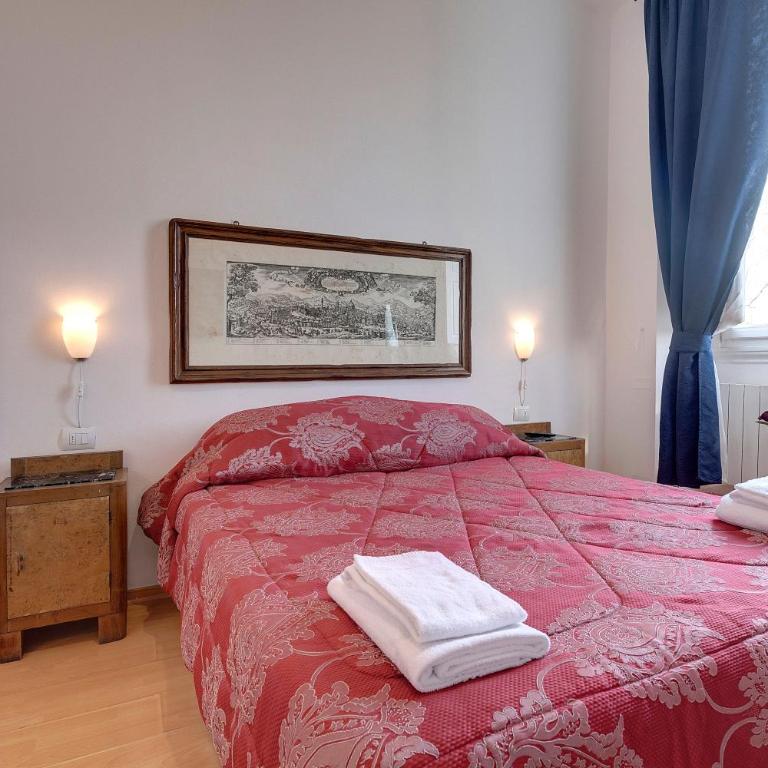 Cappelle Medici - Three-Bedroom Apartment - 8