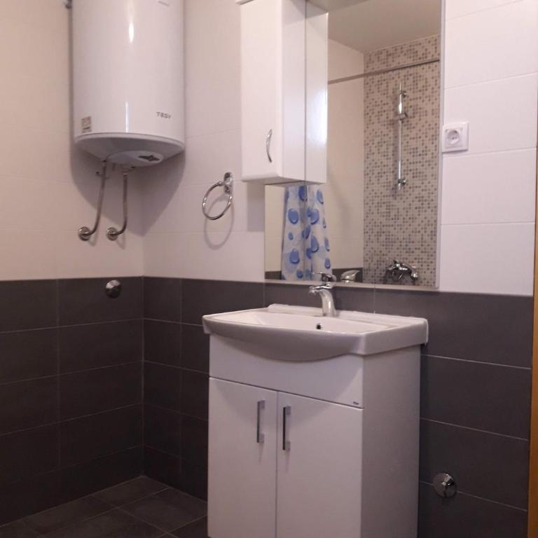 Pensions Airport - One-Bedroom Apartment - 9