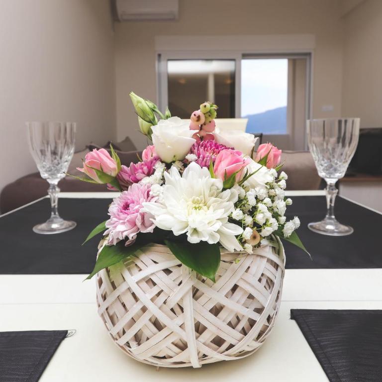 Sea Star Apartments - One-Bedroom Apartment - 5