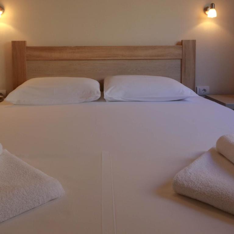 Sea Star Apartments - One-Bedroom Apartment - 15