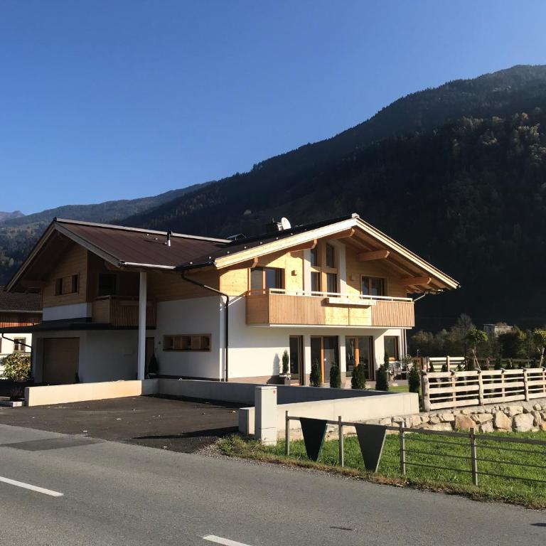 NeuhausLiving - Apartment mit 2 Schlafzimmern - 19