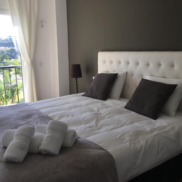 Miraflores Golf Gardens II Luxe Appartement at Riviera del Sol - Apartamento de 3 dormitorios - 42
