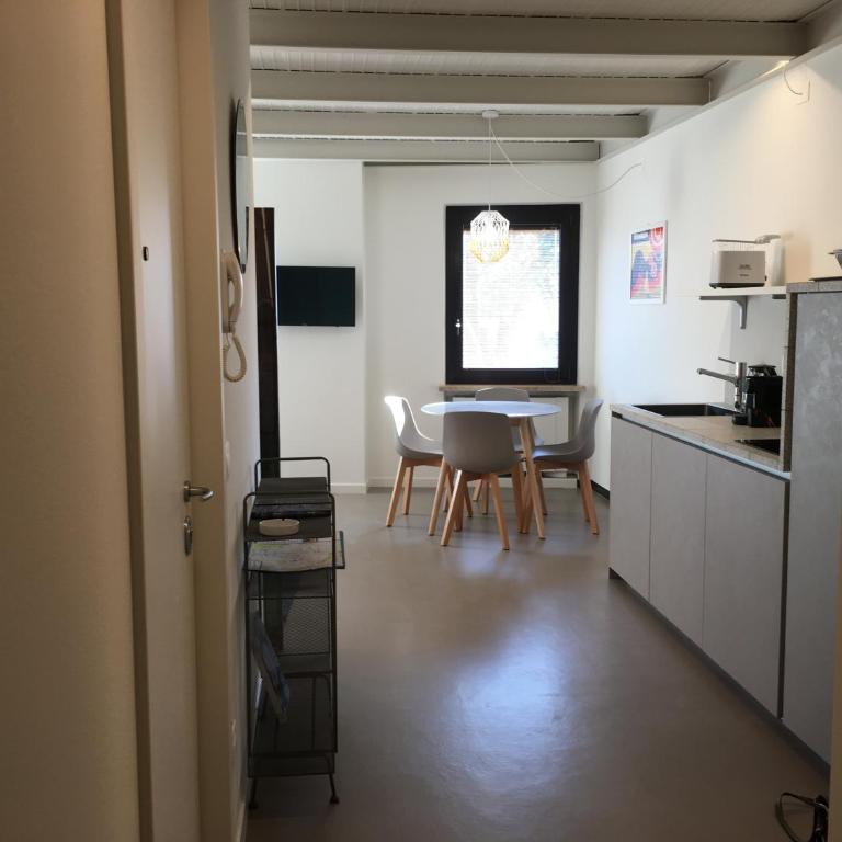 VeronaJourneys - One-Bedroom Apartment - Via Sant'Alessio 30 - 4