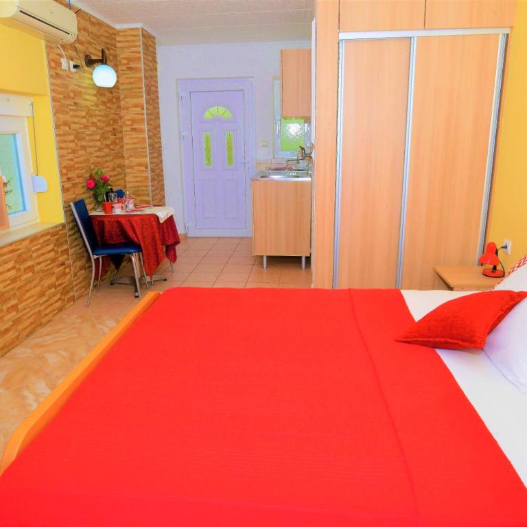 Apartments Okuka - Komfor Studio sa Balkonom i Pogledom na More - 13