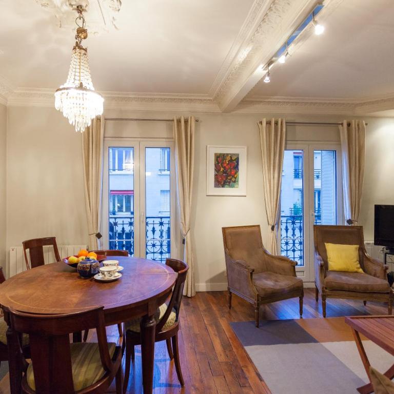 Greeter-Appartement Haussmannien avec balcon - One-Bedroom Apartment - 1