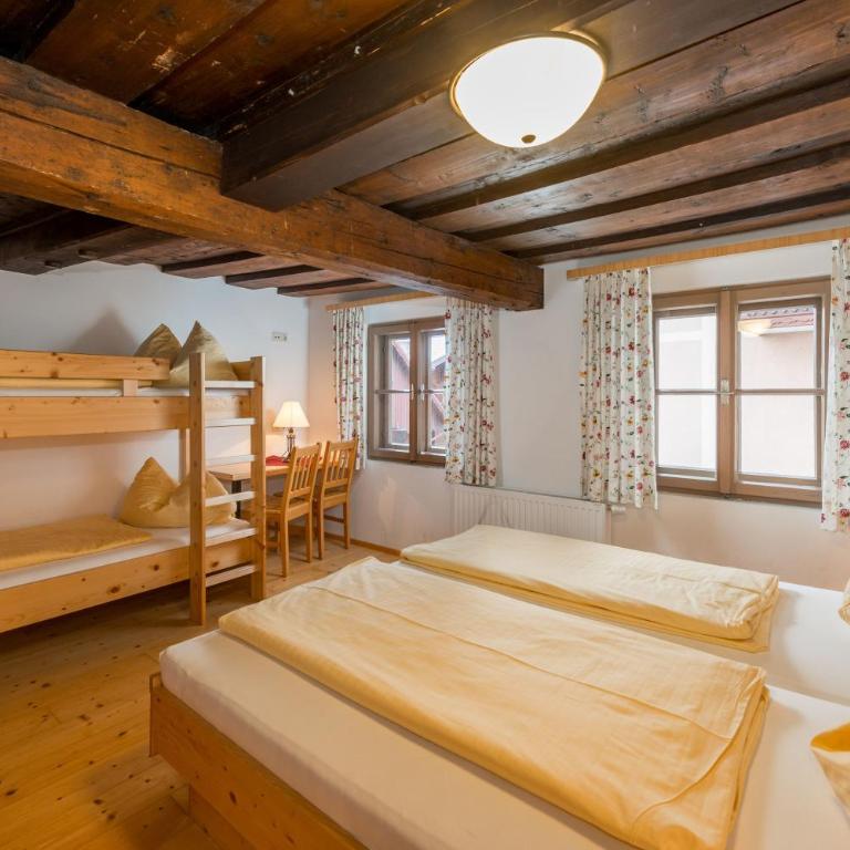Kolping-Ferienhaus - Vierbettzimmer - 3