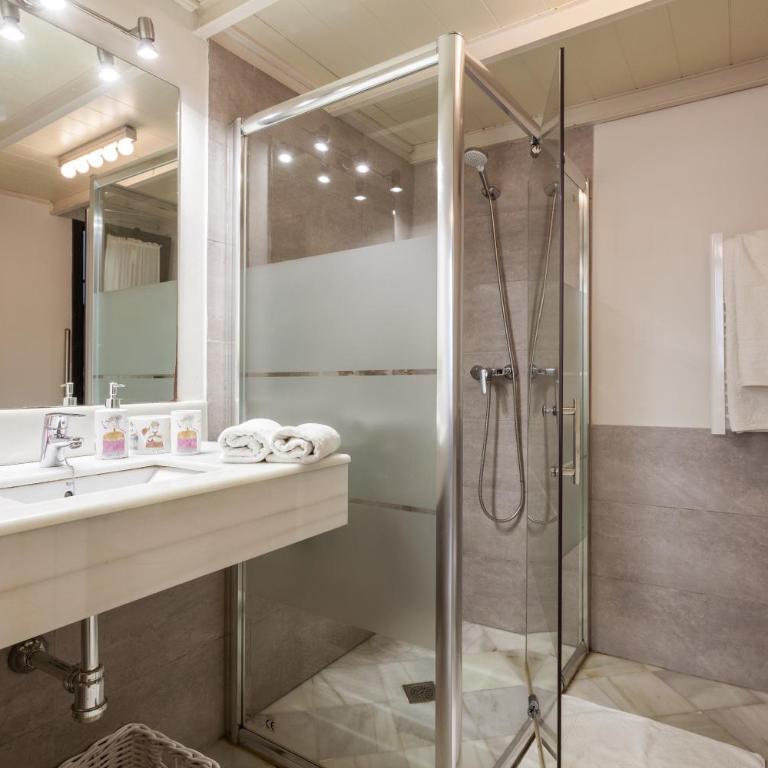 Sevilla Home Center - Apartamento Dúplex (2 adultos) - 2