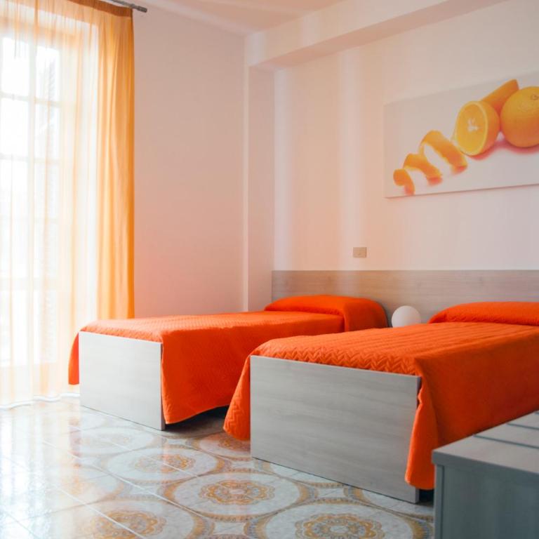 Alto Giardino Rooms - Camera Tripla con Bagno Privato - 8
