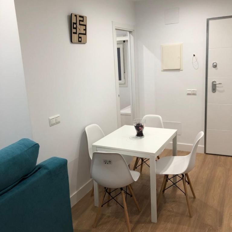Apartamentos Catedral Escalinata - Apartamento de 2 dormitorios - 10