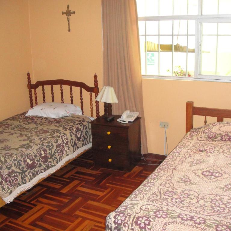 Hostal Residencial Los Andes - Habitación Doble Estándar - 2 camas - 3