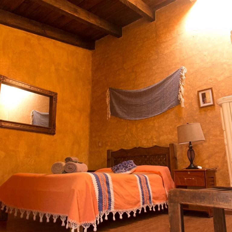Posada del Abuelito (Hostel) - Deluxe Double Room - 5