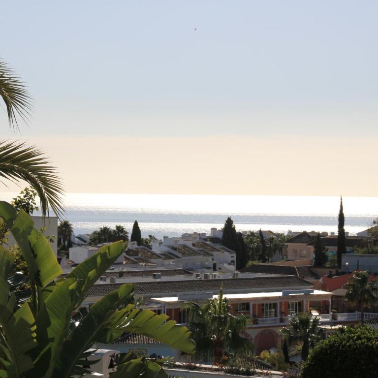 Miraflores Golf Gardens II Luxe Appartement at Riviera del Sol - Apartamento de 3 dormitorios - 13