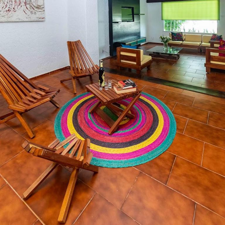 Grandiosa casa céntrica a minutos de la playa - Vacation Home - 4
