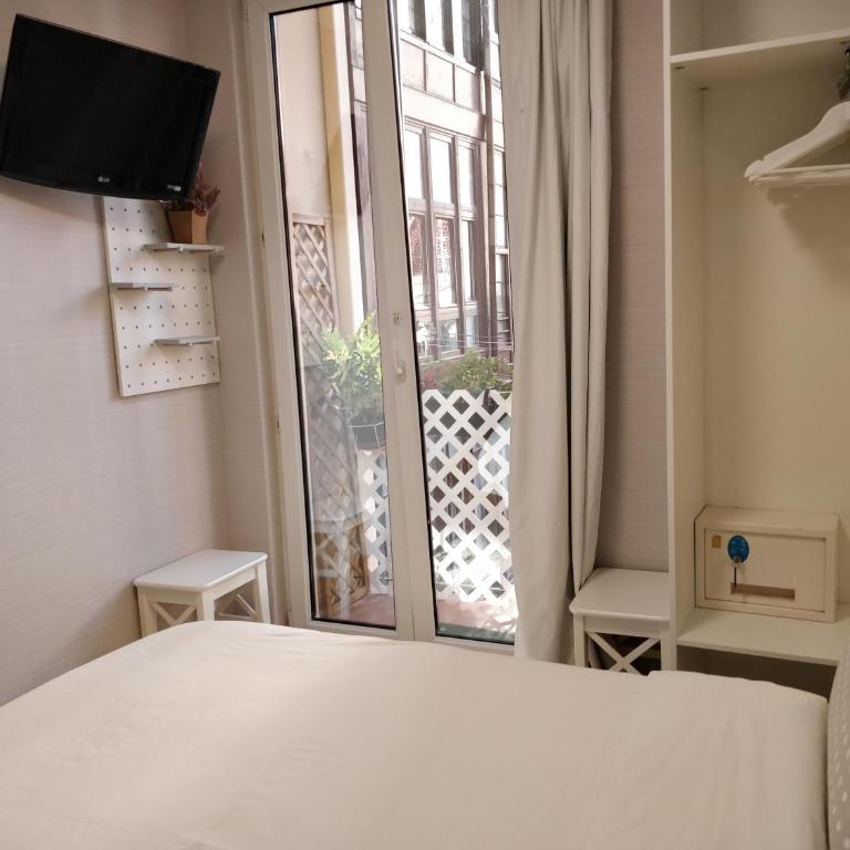 Pensión Easo - Doppelzimmer mit eigenem Bad - 4