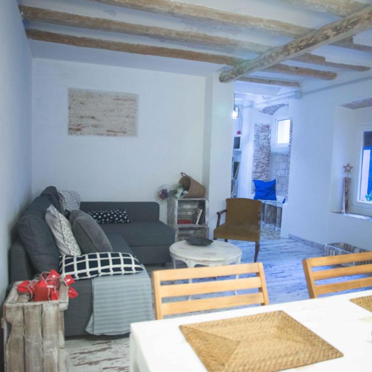 Apartamento en el corazón de Tarragona. Planta baja con patio. - Apartamento con patio - 19