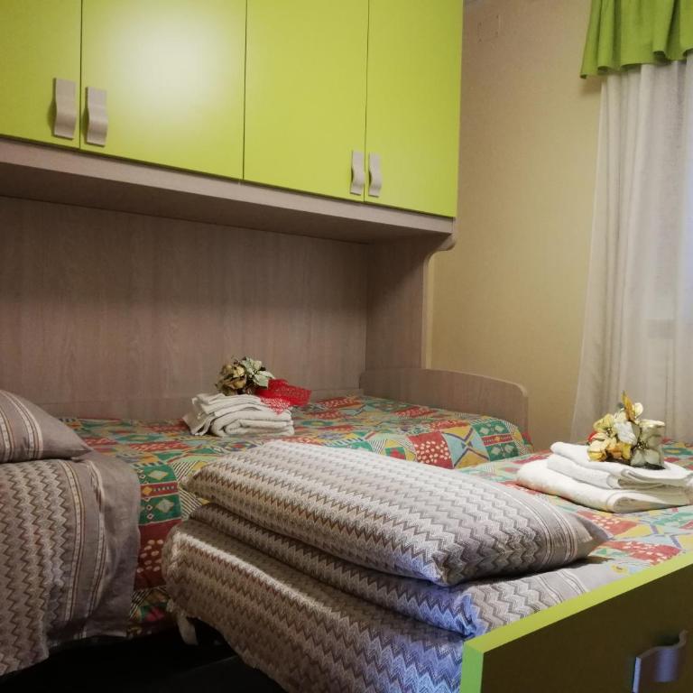 B&B Villa Venere - Twin Room with Shared Bathroom - 1