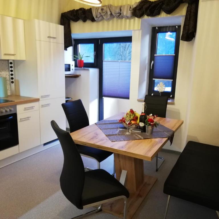 Berg & See Appartements - Apartment mit 2 Schlafzimmern und Terrasse - 12